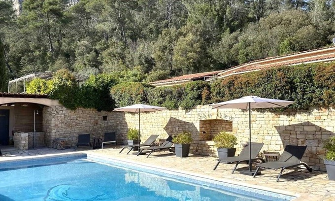 Cabasse House | Le Mas de San lou