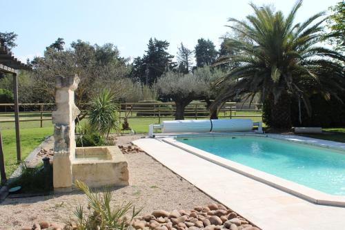 Chateaurenard Bed & Breakfast | Le Mas des Fontaines