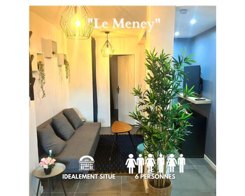 Secteur 3 Apartment | Le Meney