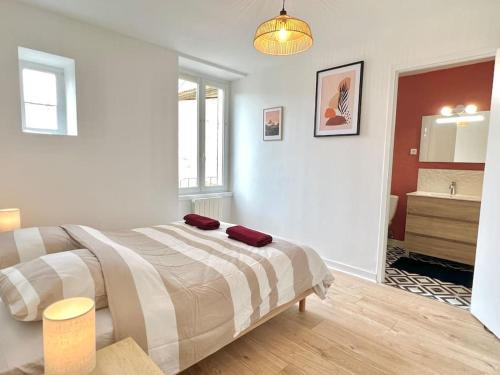 Chasseneuil-du-Poitou Apartment | Le Napoli, superbe T2 à 5 min du Futuroscope