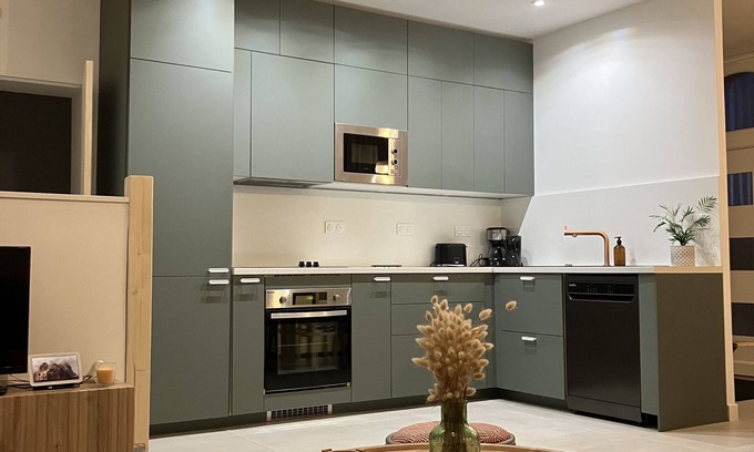 Reims House | Le Noyer - House with garden