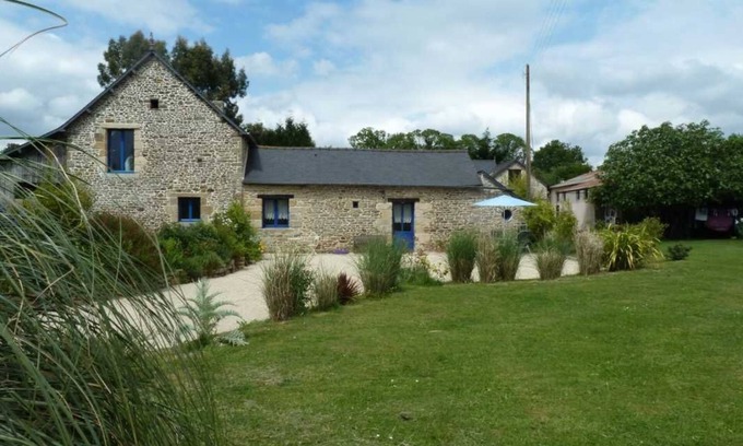 Yvignac-la-Tour House | Le Paon - Yvignac LA Tour