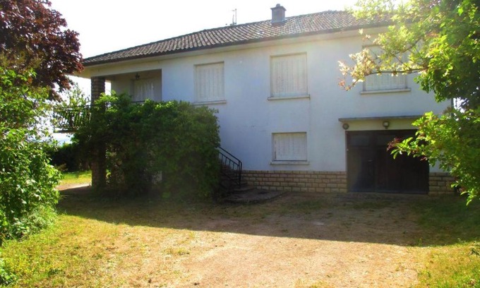 Charnay-les-Macon Villa | Le Perthuis