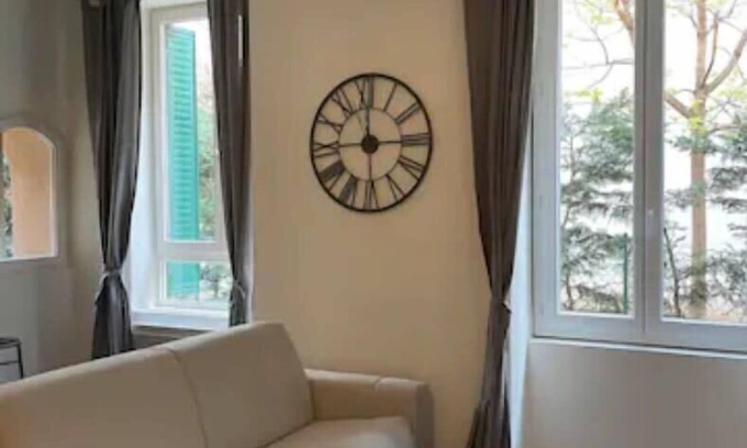 Richard Vitton - Chambovet Apartment | Le Petit Balzac - Cozy 2 People - Villeurbanne