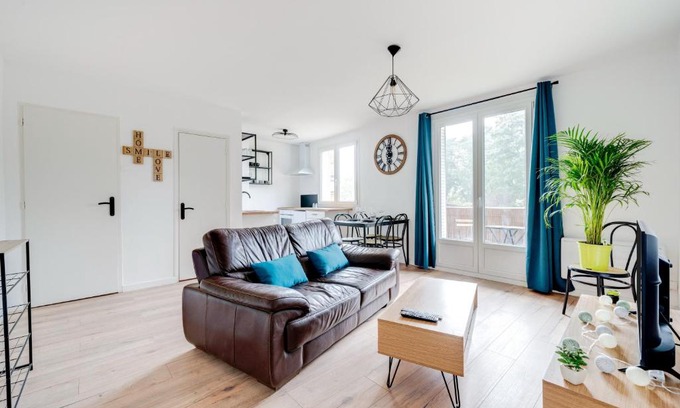 Quartier Beauregard-Boufflers-Buthegnemont-Boudonville Apartment | Le Petit Calypso