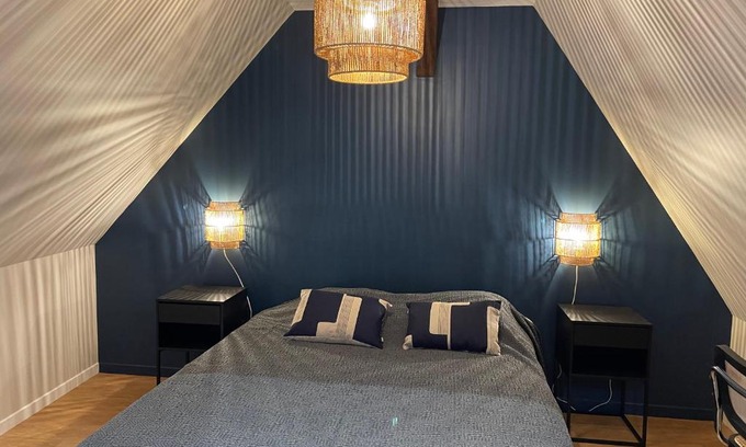 Bourges Apartment | Le petit château du Docteur Cambournac