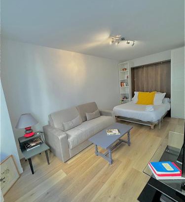 Marvejols Apartment | le Petit Pénitent Quartier Doré