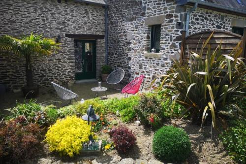 Ille-et-Vilaine House | Le Petit Porcon