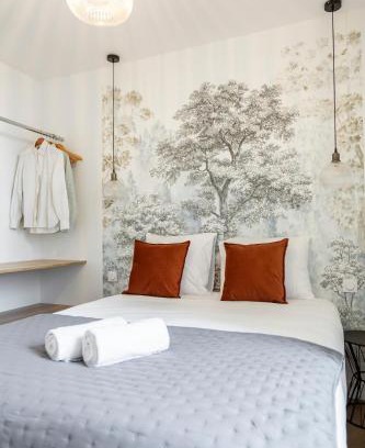 Laval Apartment | Le Ravito