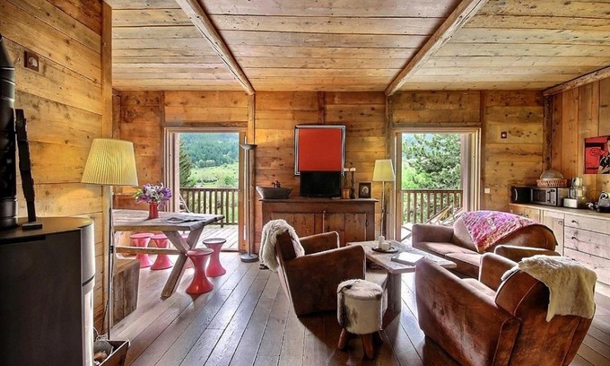 Monetier-les-Bains Apartment | Le Refuge de Serre-Chevalier, dans un esprit chalet, commune de Le Monêtier-les-Bains