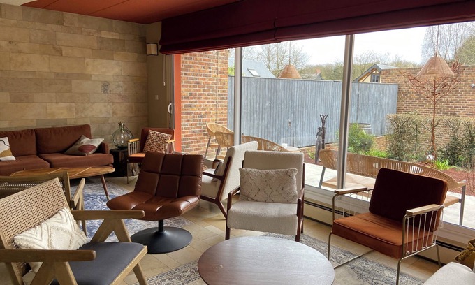 Montigny Hotel | Le Relais De Montigny - Logis