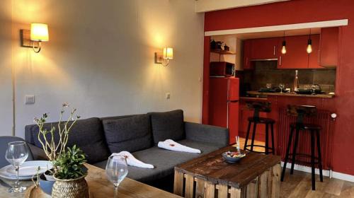Solutre-Pouilly Apartment | Le Relais de Solutré Parking Terrasse Cosy