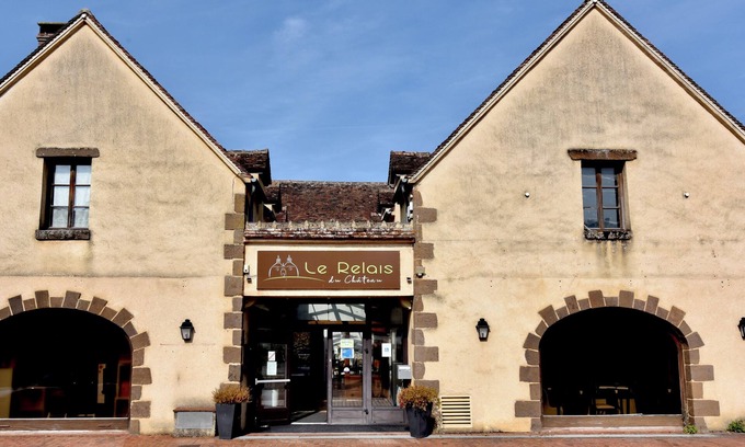 Saint-Fargeau Hotel | Le Relais du Château