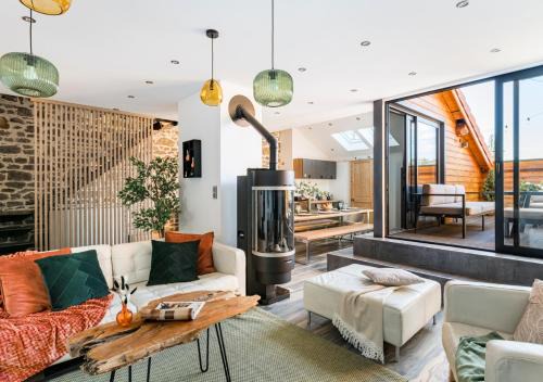 Jacquard - Prefecture Apartment | Le Rooftop Loft premium 3 chambres avec terrasse & parking en centre-ville de Saint-Étienne