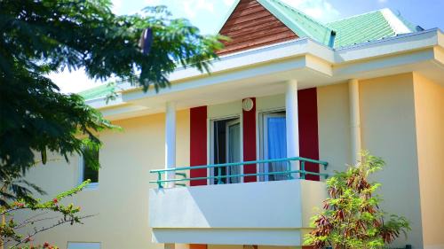 Carosse Apartment | Le Roquefeuil T4 Duplex St-Gilles