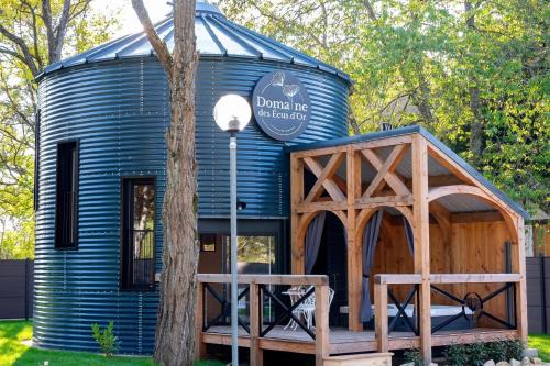 Veuvey-sur-Ouche House | Le Silo du Domaine des Ecus d'Or