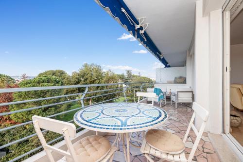 Cap-d'Antibes Apartment | Le Soleil d'Antibes - Happy Rentals