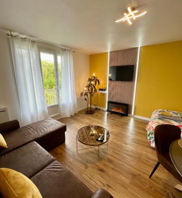 Bar-sur-Aube Apartment | Le SOLEIL D OR à 10 minutes de Nigloland