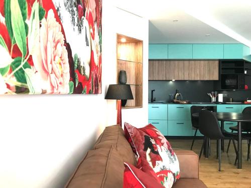 Thermal Apartment | LE SORNIN - Garage - Clim - Hypercentre - Terrasse