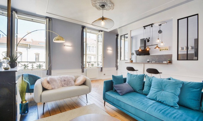 Saint Nicolas - Charles III - Ville vieille - Trois Maisons - Leopold Apartment | Le Splendide de Stanislas