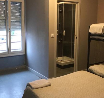 Miroir - Batignolles Hotel | Le Sporting