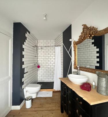 Savenay Bed & Breakfast | Le Studio des Halles - Chambre d'Hôtes