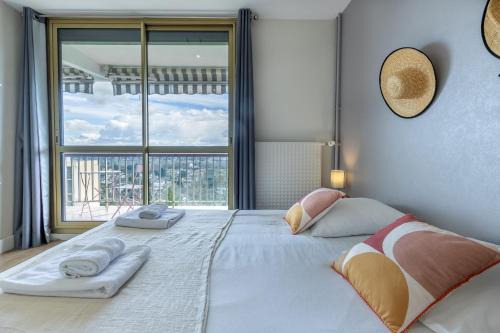 Montrichard Val de Cher Apartment | LE T3 CHAUMONT- Terrasse avec vue - Entre Beauval et Châteaux