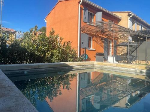 Villes-sur-Auzon House | Le temps d'une pause