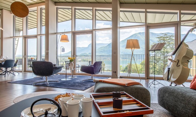 Annecy Apartment | Le Tresorium | Luxurious 5* penthouse with hammam