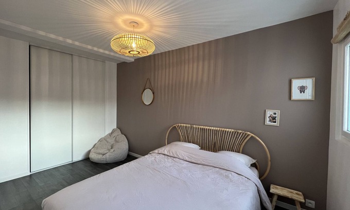 Saint Michel Apartment | Le Valentin : Charmant T3 proche métro