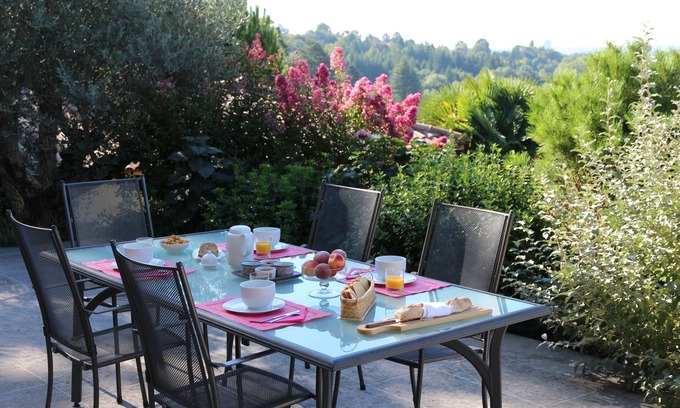 Limonest House | Le Vallon de Saint André - The countryside 10 minutes from the Metro