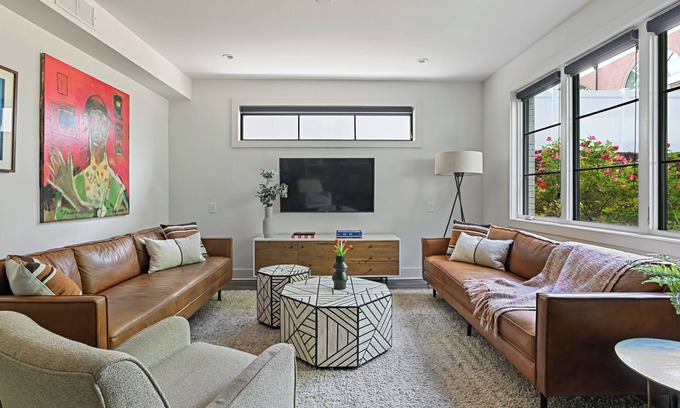 Poncey-Highland Apartment | Le Venture by Minty Living