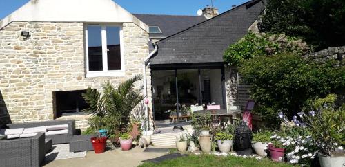 La Vraie-Croix Bed & Breakfast | Le Vieux Fournil