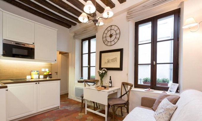 Les Iles Apartment | Le Voyage En Isle - Ile Saint Louis
