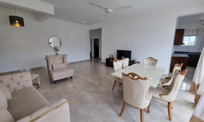 Cinnamon Gardens Apartment | Legends Towers apartments - Colombo 7