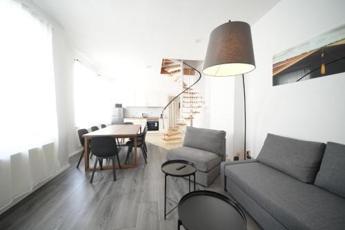 Sudenburg Apartment | LeHaStays - Gruppenapartment Sudenburg