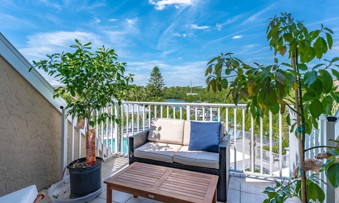 Englewood South House | Lemon Bay Townhome Su
