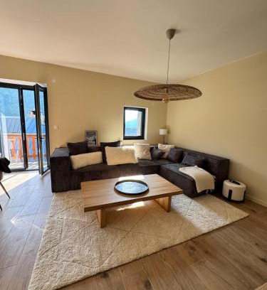 Mont-de-Lans Ski Chalet | Les Écrins d'or - Maison Les Deux Alpes