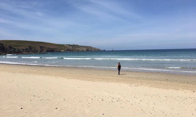 Ploneour-Lanvern House | ' Les Agapanthes ' - In the heart of the Bigouden country