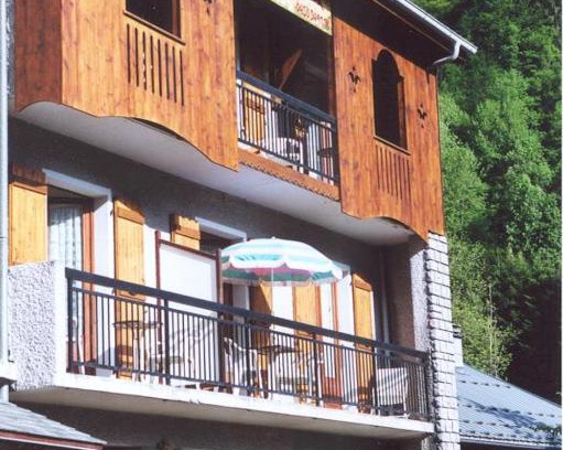 Sixt-Fer-a-Cheval Apartment | LES AVOUDRUZ