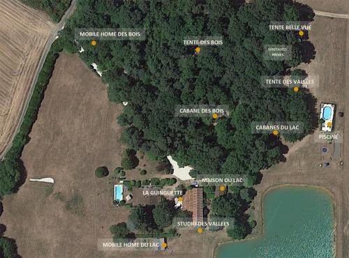 Rouffignac-Saint-Cernin-de-Reilhac Apartment | Les Cabanes de Rouffignac