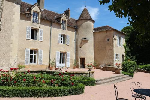 Salornay-sur-Guye Bed & Breakfast | Les Epaux