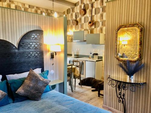 Saint-Georges-d'Oleron Apartment | Les Fleurs De Lys, Suite'Appart , Entrée et Terrasse Privée Proche de la Mer