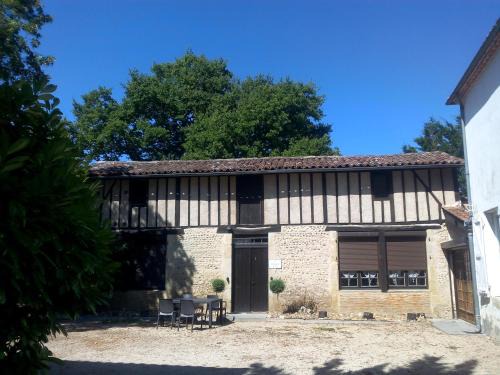 Aire-sur-l'Adour House | Les Gites de Castera