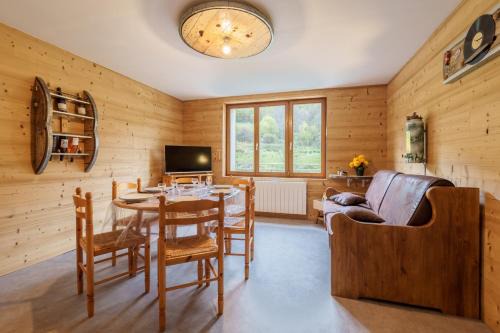 Cornimont Apartment | Les Jonquilles - 3 chambres et garage privé