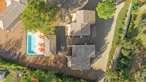 Cotignac Bed & Breakfast | Les maisons de loup a loup