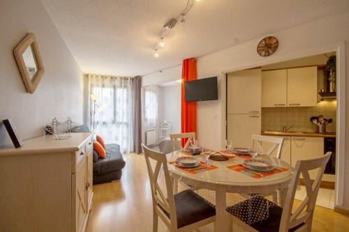 Larmor-Plage Apartment | Les pieds dans l eau