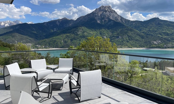 Savines-le-Lac Apartment | Les Restanques du Lac