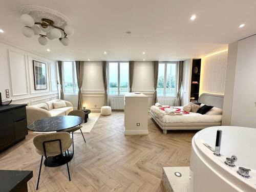 Macon Apartment | Les Rives de Saône - Balnéothérapie