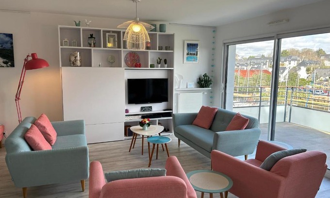 Vannes Apartment | Les Terrasses Marines - Vue imprenable sur le port de plaisance
